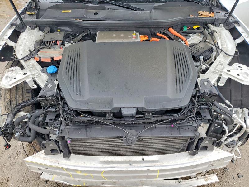 78952315 :رقم المزاد ، WA1LAAGE8NB012291 vin ، 2022 Audi E-tron مزاد بيع