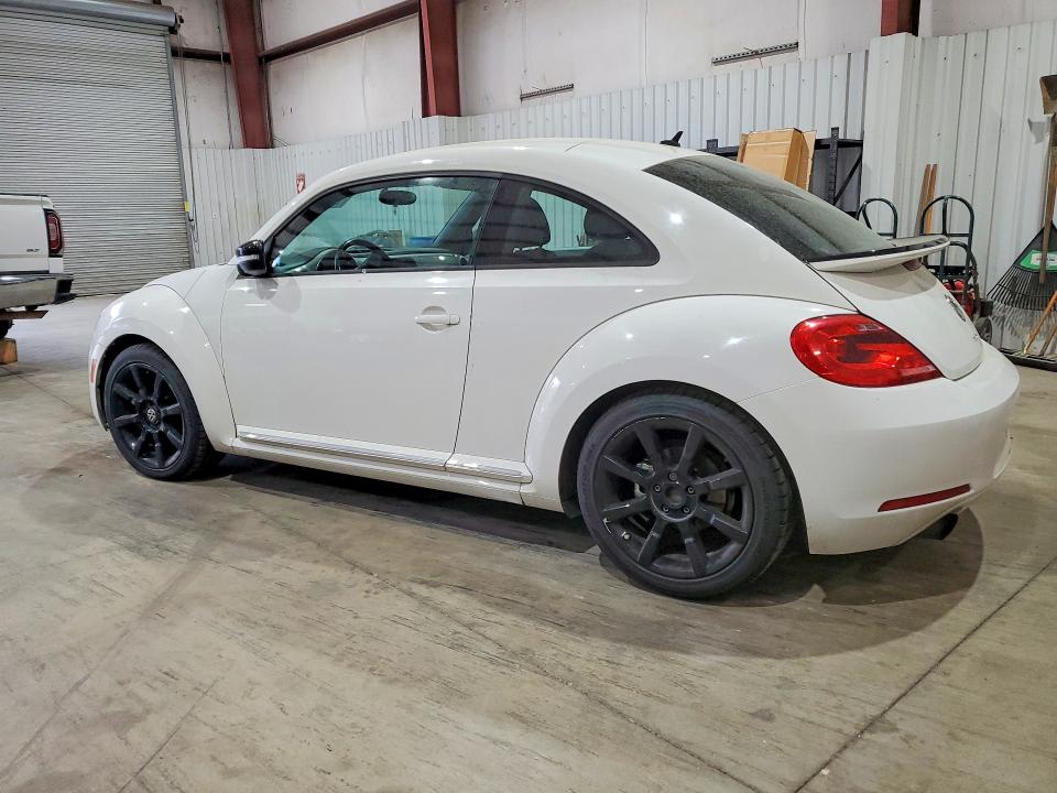 79595335 :رقم المزاد ، 3VWVA7AT8CM603930 vin ، 2012 Volkswagen Beetle مزاد بيع