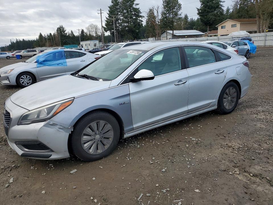 Продаж на аукціоні авто 2016 Hyundai Sonata Hybrid, vin: KMHE24L10GA039098, номер лоту: 41617296