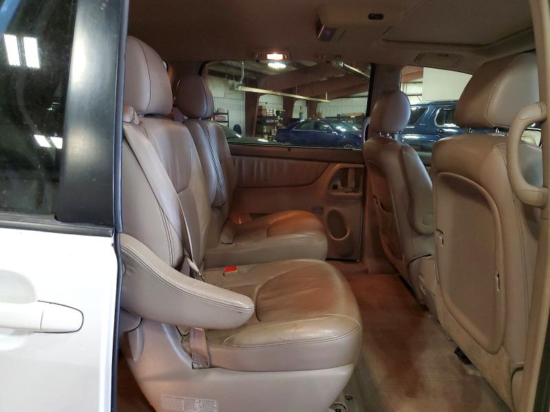 47827486 :رقم المزاد ، 5TDBK22C98S016051 vin ، 2008 Toyota Sienna مزاد بيع