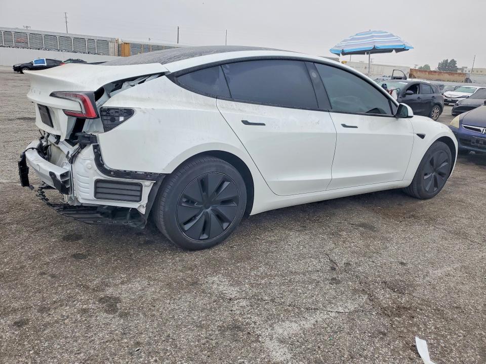 2025 Tesla 3 მანქანა იყიდება აუქციონზე, vin: 5YJ3E1EAXSF020556, აუქციონის ნომერი: 79980485