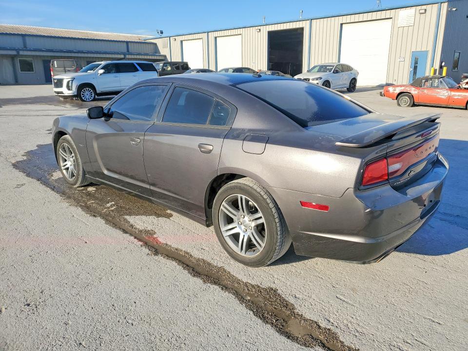 2013 Dodge Charger მანქანა იყიდება აუქციონზე, vin: 2C3CDXCT3DH715831, აუქციონის ნომერი: 46528636
