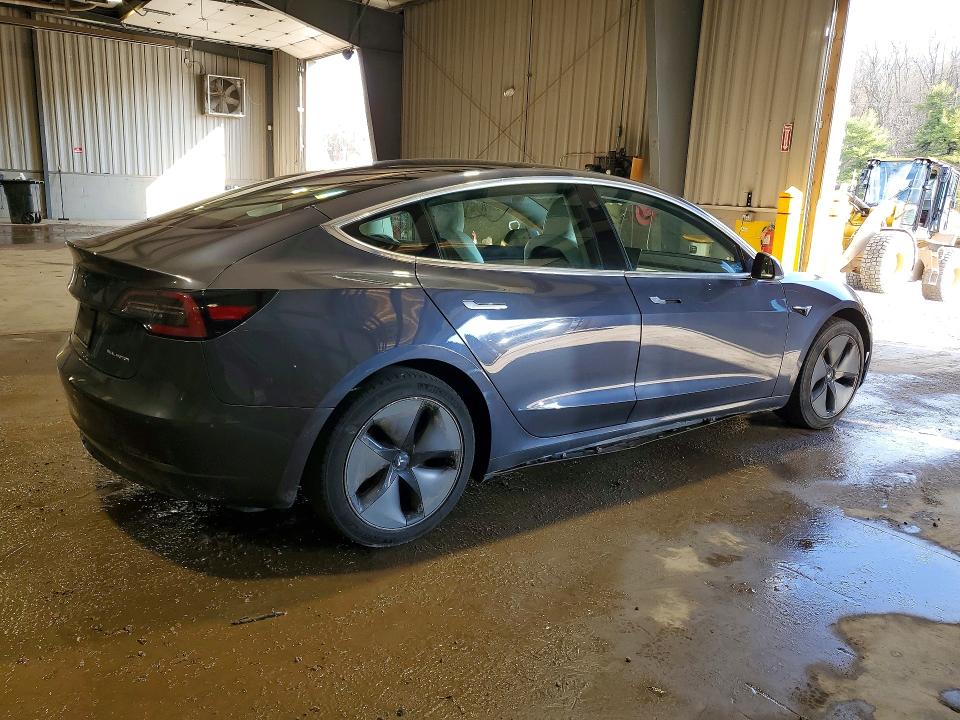 Продажа на аукционе авто 2019 Tesla Model 3, vin: 5YJ3E1EB2KF437792, номер лота: 79001395