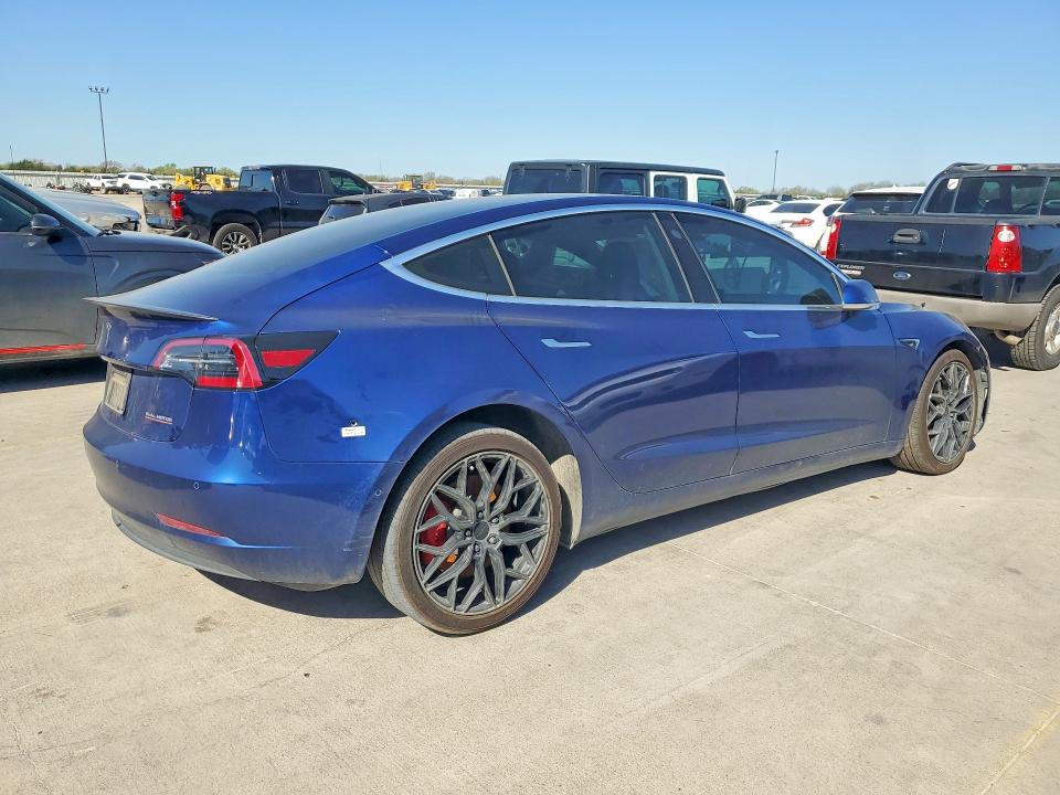 Продажа на аукционе авто 2020 Tesla Model 3, vin: 5YJ3E1EC0LF713574, номер лота: 45592966