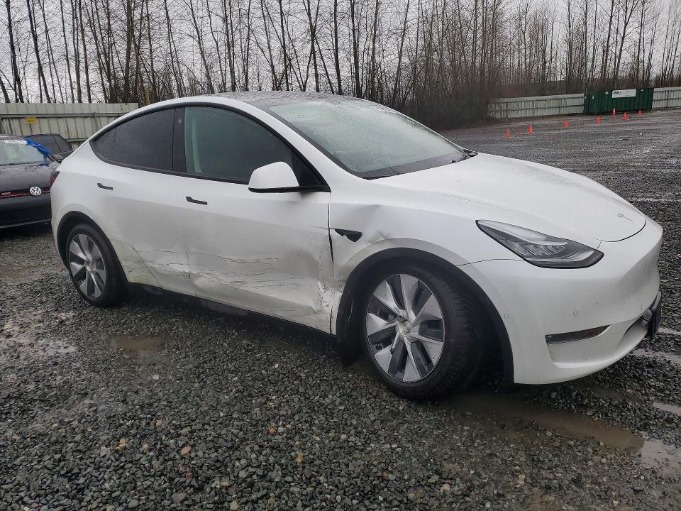 2021 Tesla Model Y მანქანა იყიდება აუქციონზე, vin: 5YJYGAEE5MF196386, აუქციონის ნომერი: 79590745
