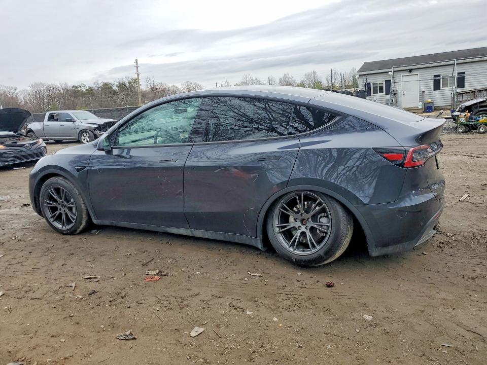Продажа на аукционе авто 2024 Tesla Model Y, vin: 7SAYGDED7RF109297, номер лота: 47135306