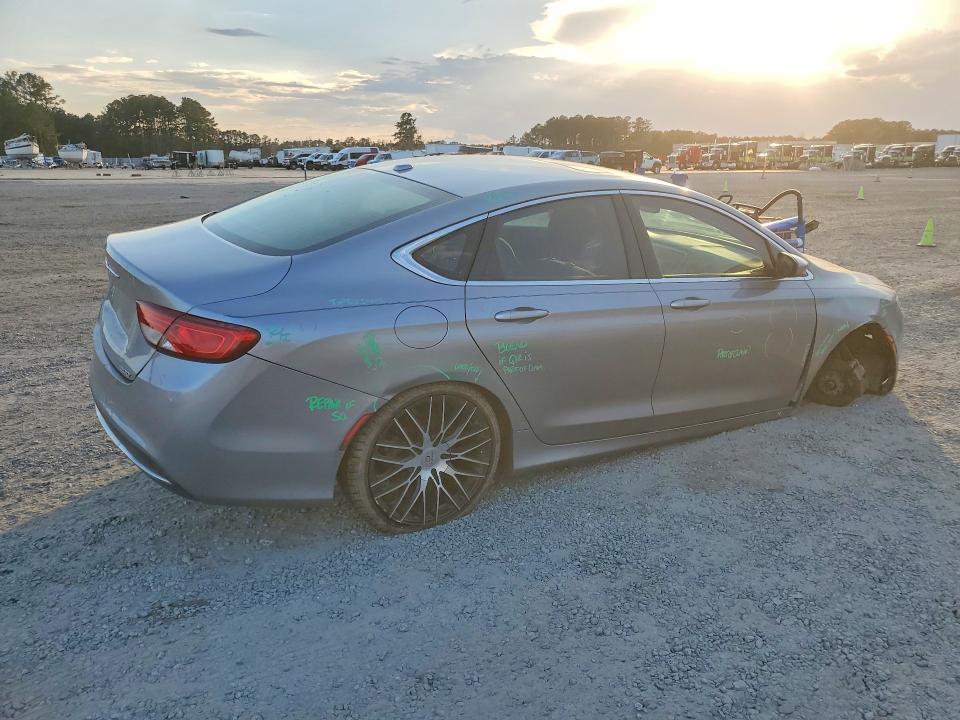 2015 Chrysler 200 მანქანა იყიდება აუქციონზე, vin: 1C3CCCAB2FN636781, აუქციონის ნომერი: 41618826