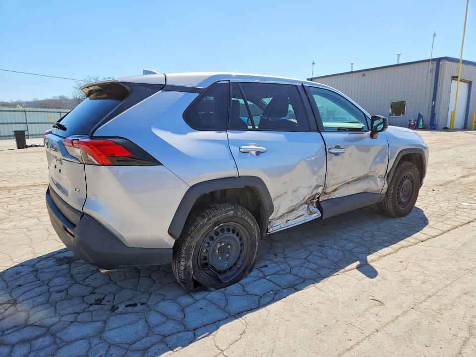 2022 Toyota Rav4 მანქანა იყიდება აუქციონზე, vin: 2T3H1RFV4NC183513, აუქციონის ნომერი: 46863936