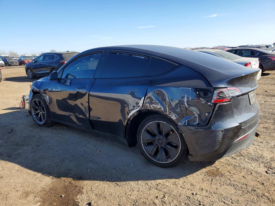 2025 Tesla Model Y მანქანა იყიდება აუქციონზე, vin: 7SAYGDEE0SF255359, აუქციონის ნომერი: 47238236