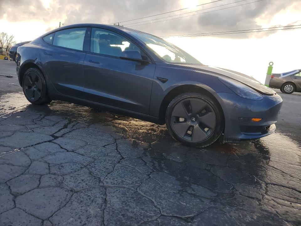 41873566 :رقم المزاد ، 5YJ3E1EA7PF656780 vin ، 2023 Tesla Model 3 مزاد بيع