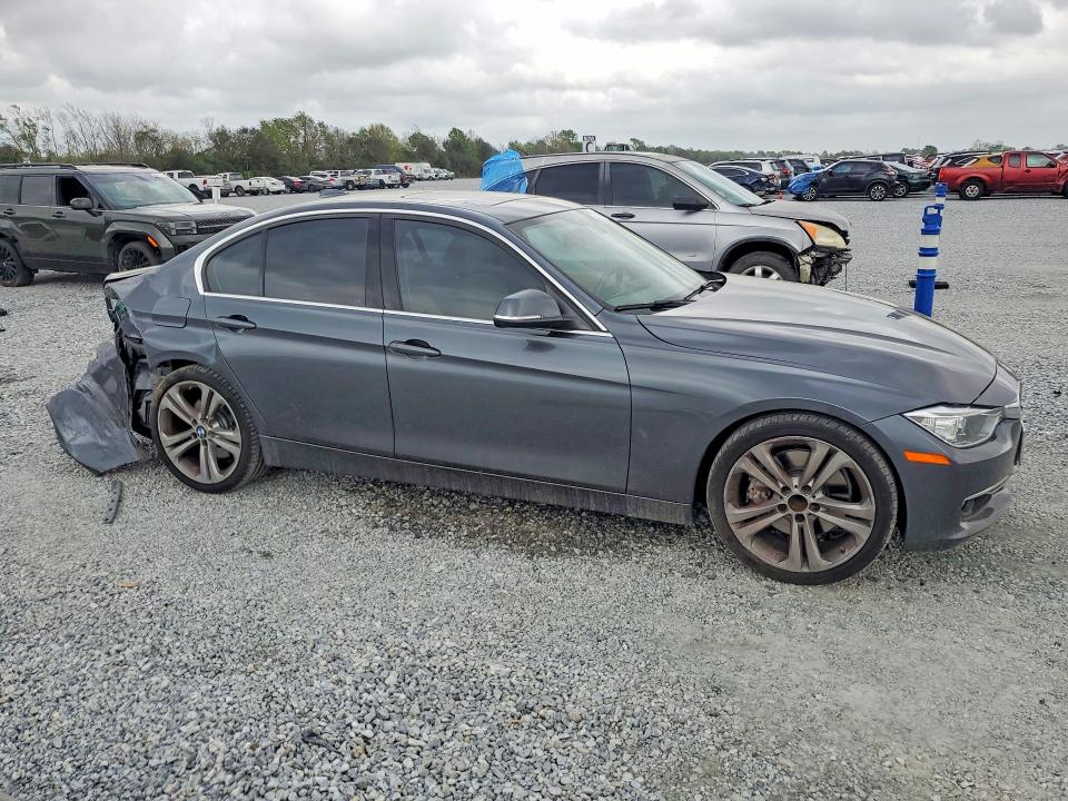2014 Bmw 335 მანქანა იყიდება აუქციონზე, vin: WBA3A9C51EF478466, აუქციონის ნომერი: 45918756