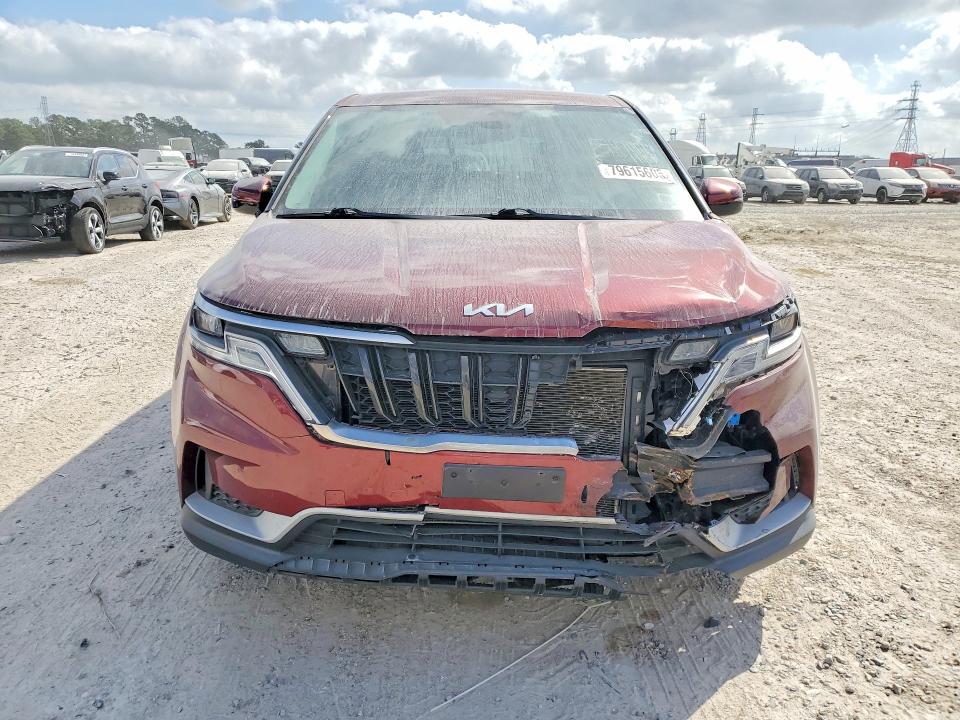 79615605 :رقم المزاد ، KNDNB4H3XP6249385 vin ، 2023 Kia Carnival مزاد بيع