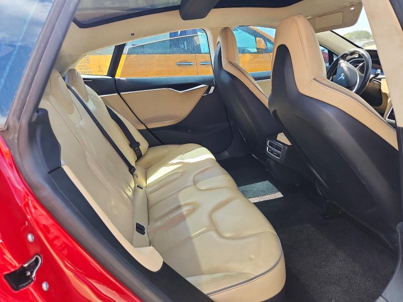 2013 Tesla Model S მანქანა იყიდება აუქციონზე, vin: 5YJSA1CP9DFP11417, აუქციონის ნომერი: 47724346