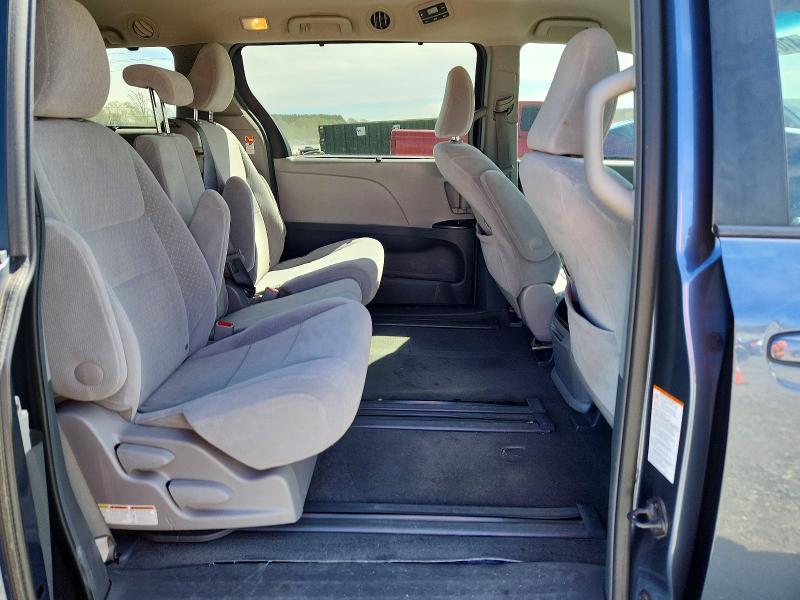 2015 Toyota Sienna მანქანა იყიდება აუქციონზე, vin: 5TDKK3DC8FS583559, აუქციონის ნომერი: 47018106