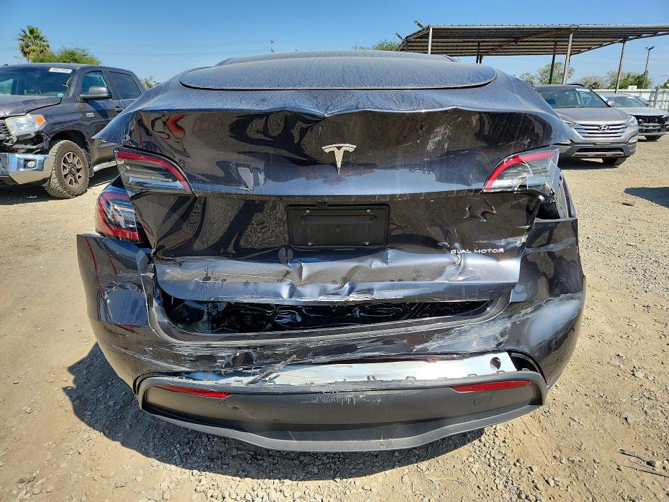 Продаж на аукціоні авто 2024 Tesla Model Y, vin: 7SAYGAEE8RF180547, номер лоту: 46916096