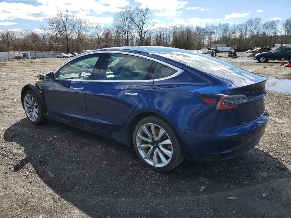 Продажа на аукционе авто 2018 Tesla Model 3, vin: 5YJ3E1EB8JF147670, номер лота: 46161266