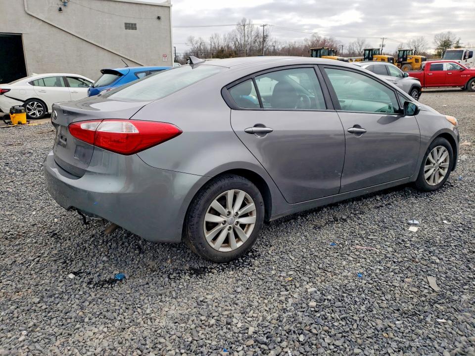 Продажа на аукционе авто 2016 Kia Forte, vin: KNAFX4A6XG5584434, номер лота: 46447376