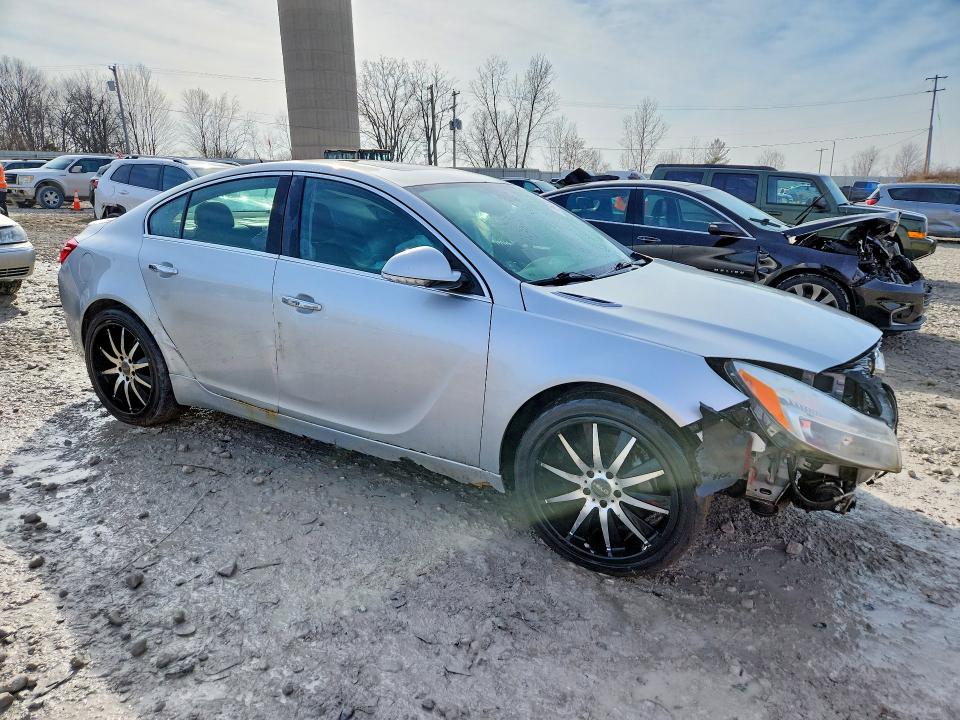 79640045 :رقم المزاد ، 2G4GV5GV0C9147066 vin ، 2012 Buick Regal مزاد بيع