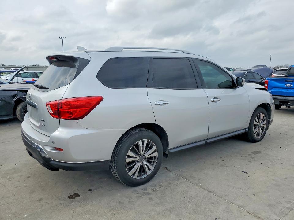 79708605 :رقم المزاد ، 5N1DR2MM8KC577386 vin ، 2019 Nissan Pathfinder مزاد بيع