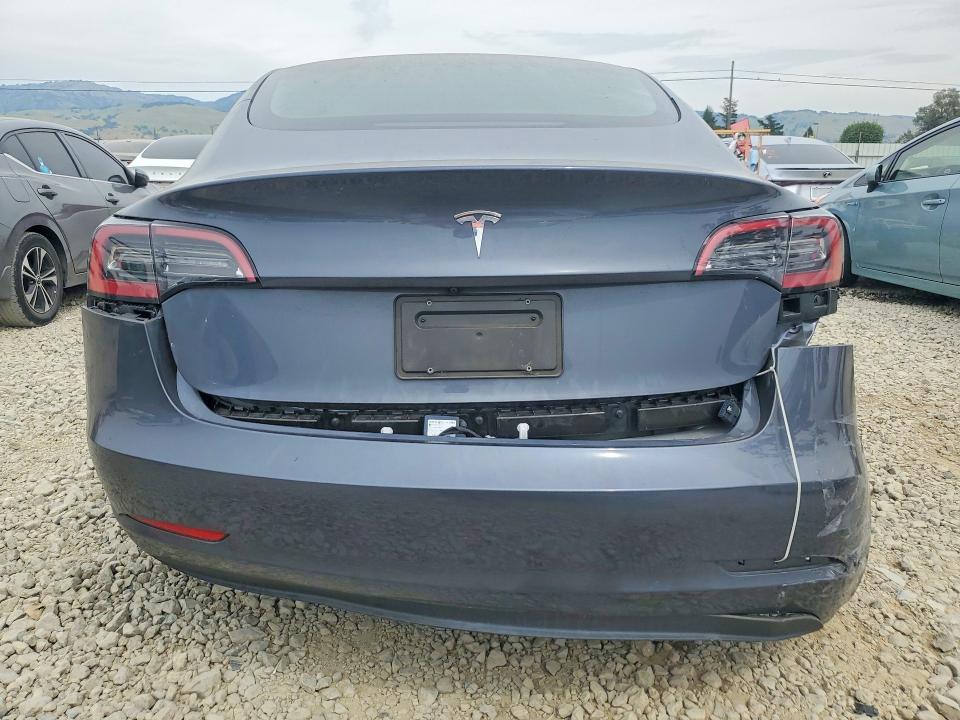 47901616 :رقم المزاد ، 5YJ3E1EA9PF706238 vin ، 2023 Tesla Model 3 مزاد بيع