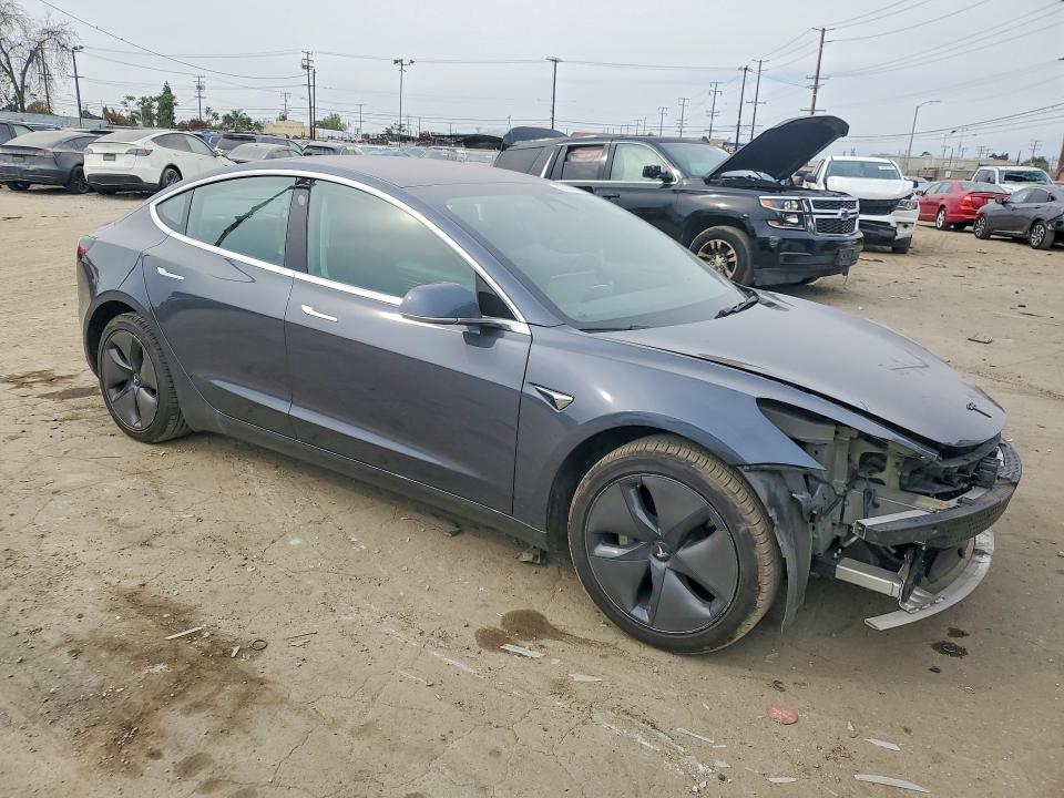 Продаж на аукціоні авто 2018 Tesla Model 3, vin: 5YJ3E1EA9JF035385, номер лоту: 47906696