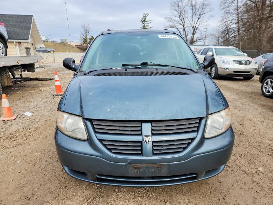 2005 Dodge Grand Caravan მანქანა იყიდება აუქციონზე, vin: 1D4GP24R55B363360, აუქციონის ნომერი: 46423976