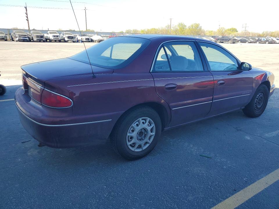 47689826 :رقم المزاد ، 2G4WS52J321133782 vin ، 2002 Buick Century مزاد بيع