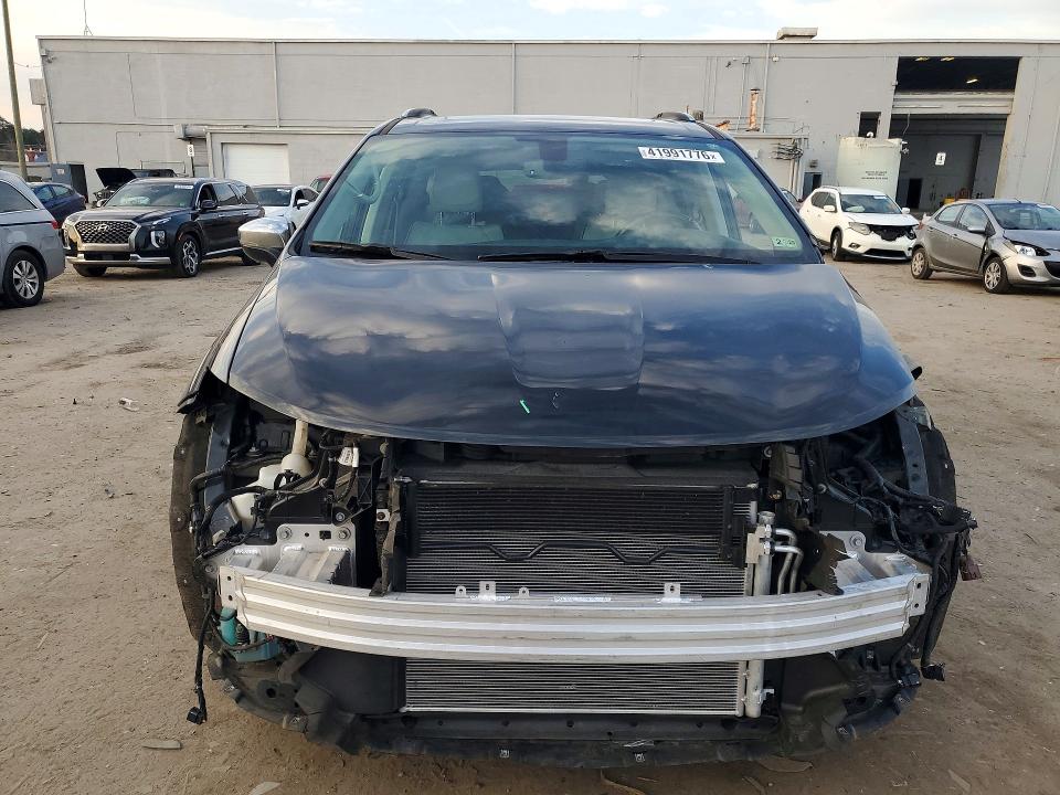 Продажа на аукционе авто 2020 Chrysler Pacifica, vin: 2C4RC1GG9LR118193, номер лота: 41991776