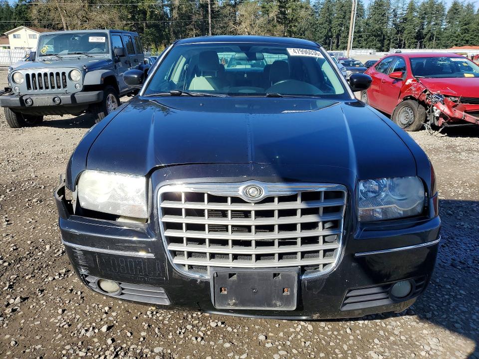 2006 Chrysler 300 მანქანა იყიდება აუქციონზე, vin: 2C3KA53GX6H200632, აუქციონის ნომერი: 47996036