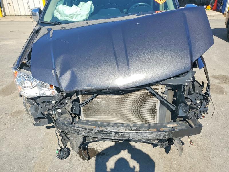 41957436 :رقم المزاد ، 2C4RC1CG0GR207405 vin ، 2016 Chrysler Town & Country مزاد بيع