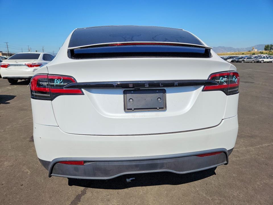Продаж на аукціоні авто 2023 Tesla Model X, vin: 7SAXCBE5XPF385023, номер лоту: 78478915
