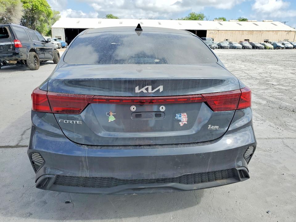 2023 Kia Forte მანქანა იყიდება აუქციონზე, vin: 3KPF24AD0PE687415, აუქციონის ნომერი: 47007506