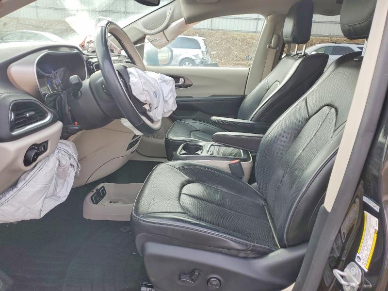 Продаж на аукціоні авто 2018 Chrysler Pacifica, vin: 2C4RC1GGXJR105742, номер лоту: 47259806