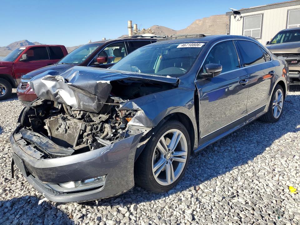 46710806 :رقم المزاد ، 1VWCV7A34FC010017 vin ، 2015 Volkswagen Passat مزاد بيع