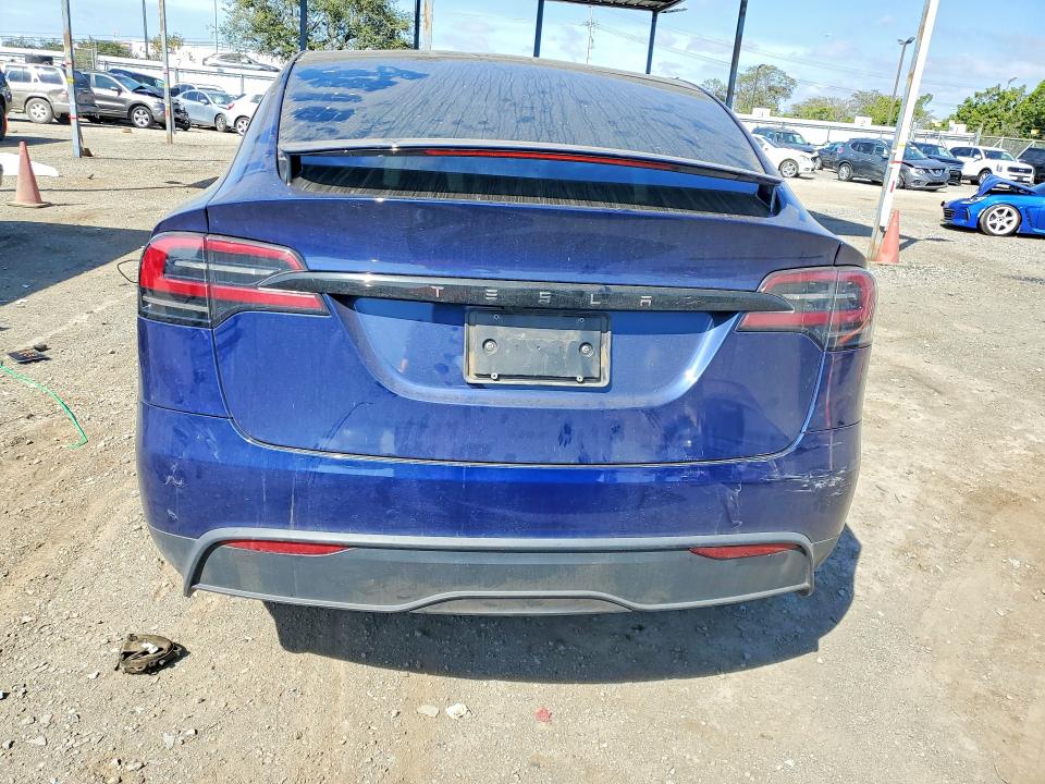 2023 Tesla Model X მანქანა იყიდება აუქციონზე, vin: 7SAXCAE52PF384474, აუქციონის ნომერი: 42005526