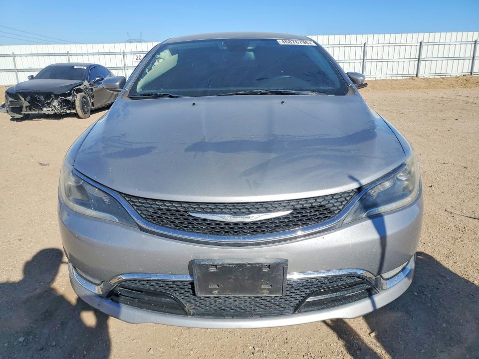 46876796 :رقم المزاد ، 1C3CCCCB3GN190221 vin ، 2016 Chrysler 200 مزاد بيع