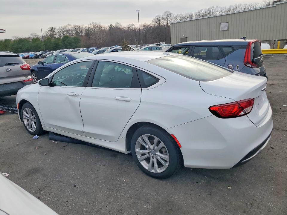 Продаж на аукціоні авто 2015 Chrysler 200, vin: 1C3CCCAB7FN558904, номер лоту: 46107296
