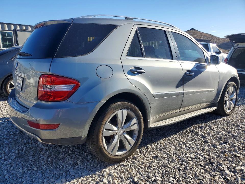 2011 Mercedes-benz Ml მანქანა იყიდება აუქციონზე, vin: 4JGBB5GB4BA626747, აუქციონის ნომერი: 45571386