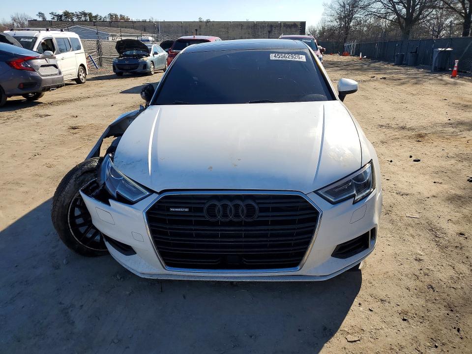 Aukcja sprzedaży 2018 Audi A3, vin: WAUB8GFF4J1041231, numer aukcji: 45562926