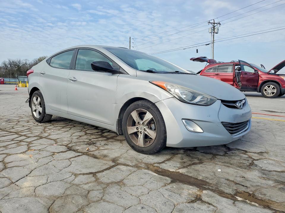 47161796 :رقم المزاد ، 5NPDH4AE7DH172935 vin ، 2013 Hyundai Elantra مزاد بيع