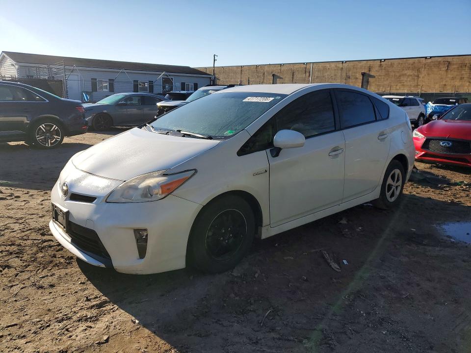 41717206 :رقم المزاد ، JTDKN3DU0F1872805 vin ، 2015 Toyota Prius مزاد بيع