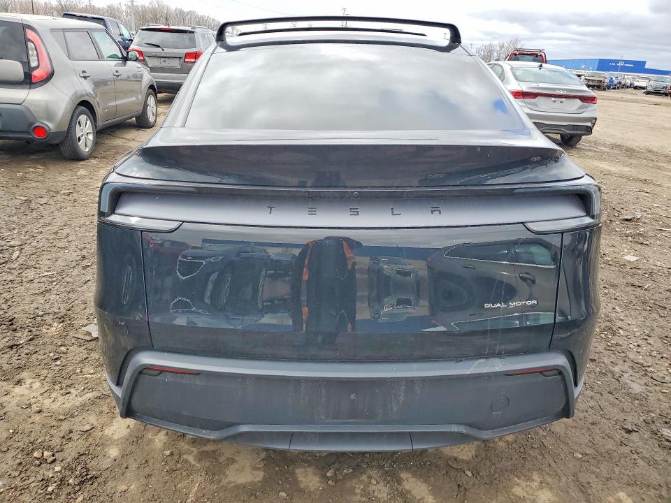 46268876 :رقم المزاد ، 7SAYGDEE7TA490906 vin ، 2026 Tesla Model Y مزاد بيع