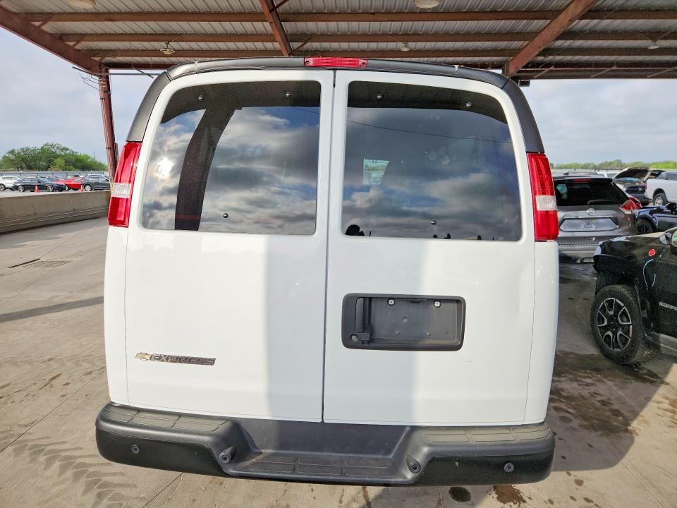 Продаж на аукціоні авто 2023 Chevrolet Express G3500, vin: 1GAZGNFP3P1206060, номер лоту: 47130316