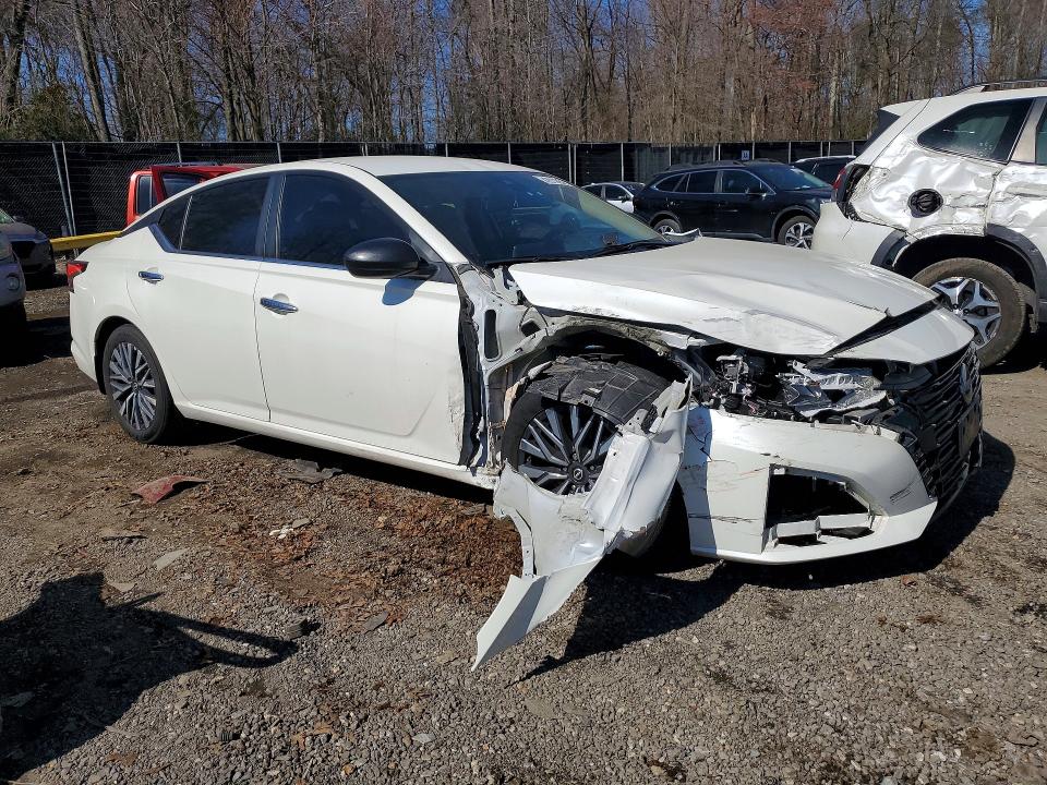 Продажа на аукционе авто 2024 Nissan Altima, vin: 1N4BL4DV6RN415472, номер лота: 42012856