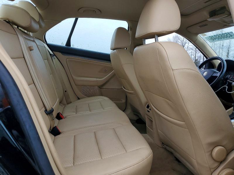 2008 Volkswagen Jetta მანქანა იყიდება აუქციონზე, vin: 3VWRZ71K68M031300, აუქციონის ნომერი: 45886846