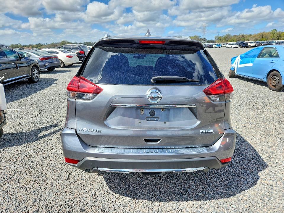 79784875 :رقم المزاد ، 5N1AT2MT0KC810043 vin ، 2019 Nissan Rogue مزاد بيع