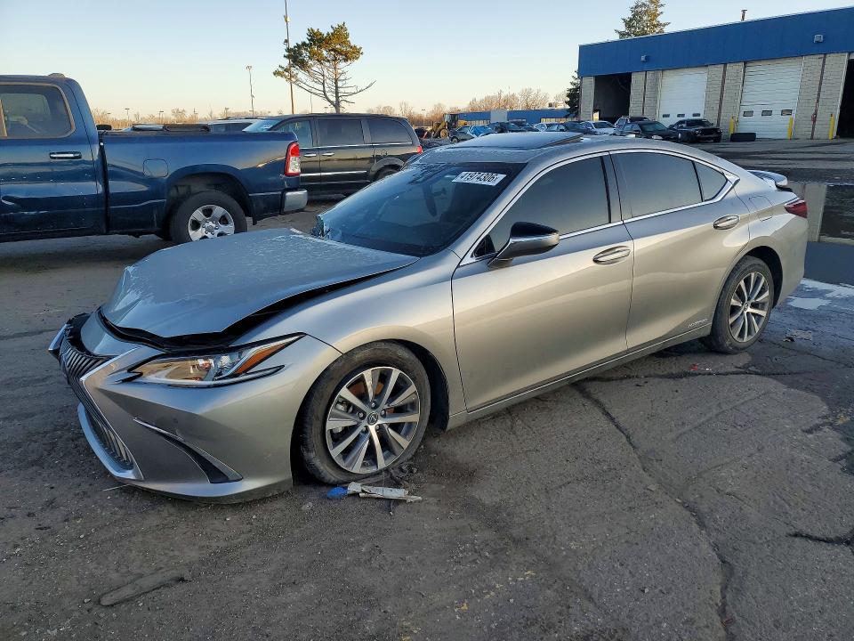 41974306 :رقم المزاد ، 58ADA1C13MU012218 vin ، 2021 Lexus Es 300h مزاد بيع