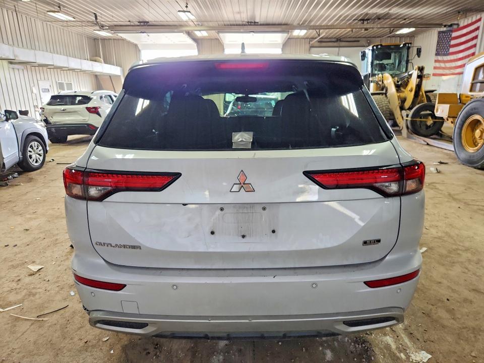 Продажа на аукционе авто 2022 Mitsubishi Outlander, vin: JA4J4VA82NZ070932, номер лота: 46167086