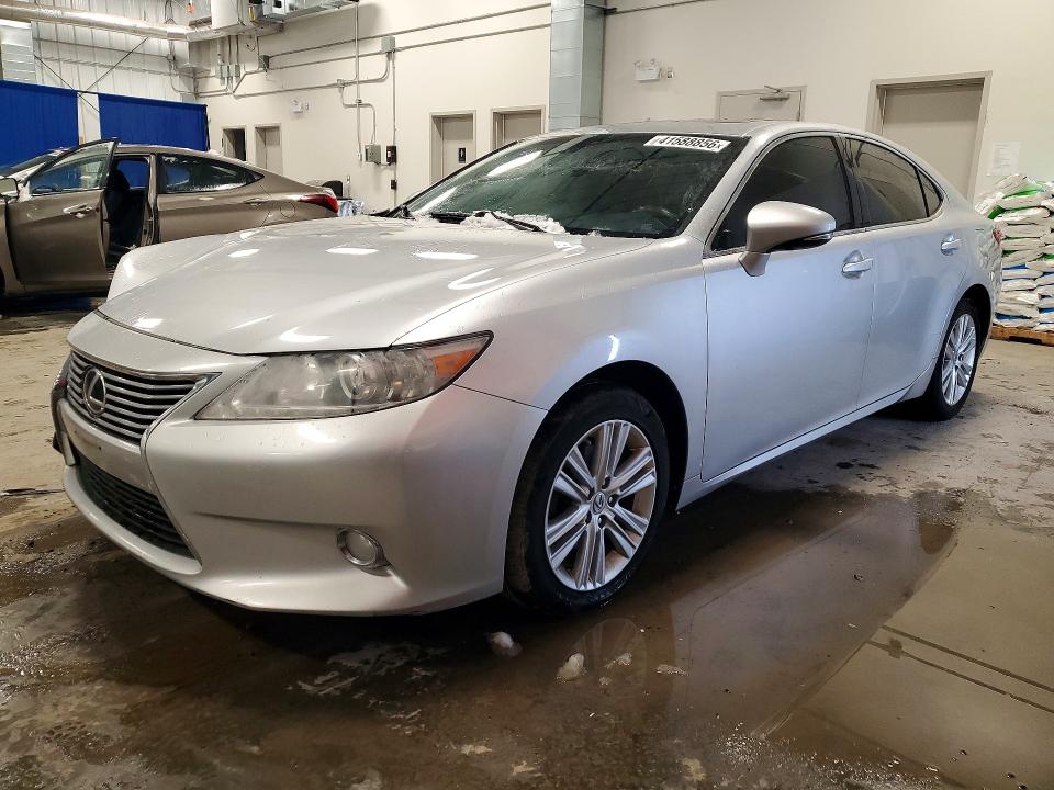 41588856 :رقم المزاد ، JTHBK1GG4D2019350 vin ، 2013 Lexus Es 350 مزاد بيع