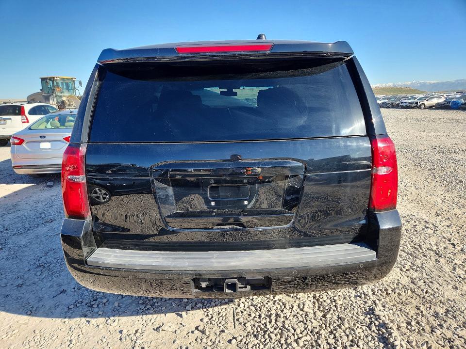 45649376 :رقم المزاد ، 1GNSKFEC5JR372933 vin ، 2018 Chevrolet Tahoe مزاد بيع